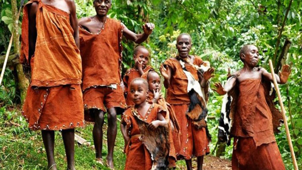 The Batwa Cultural Experience | Mum and dad Uganda Tours