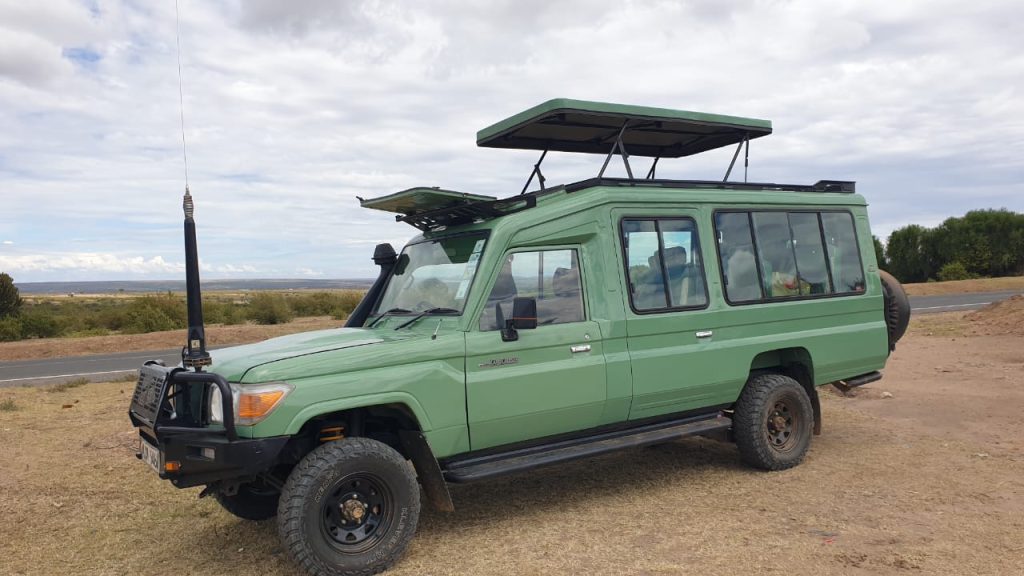 4X4 Safari Land Cruiser 